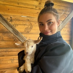 Layla profile picture