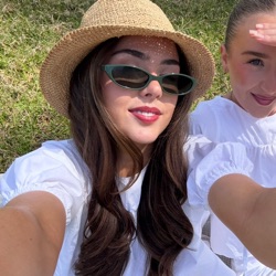 Molly profile picture