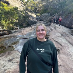 Ella profile picture