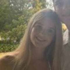 Chloe profile picture