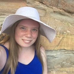 Azra profile picture