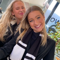 Steph profile picture