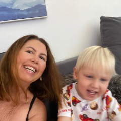 Carol profile picture