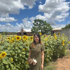 Leony profile picture