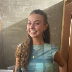 Elise profile picture