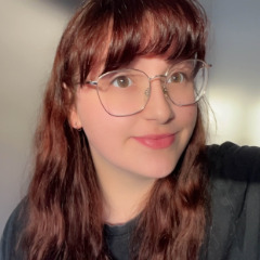 Eleni Mikhaela profile picture