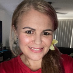 Tina profile picture