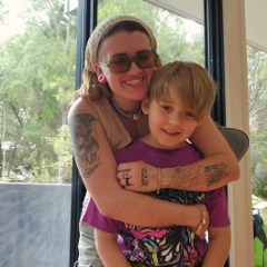 Laura profile picture