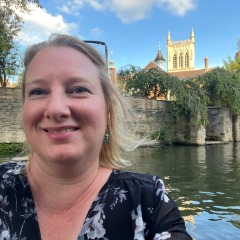 Josie profile picture