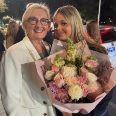 Izzy profile picture