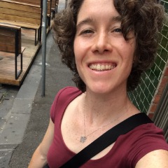 Laura profile picture