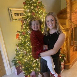 find a babysitter Niamh