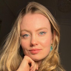 Andrea profile picture