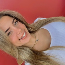 Georgina profile picture