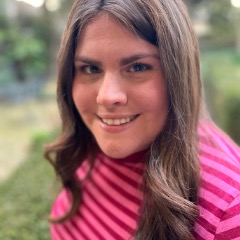Laura profile picture