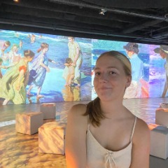 lucia profile picture