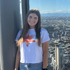 chloe profile picture