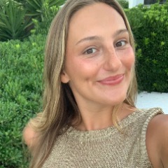 Madeleine profile picture