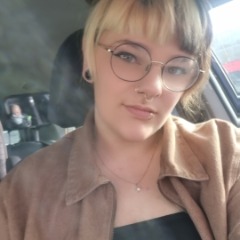 Emily profile picture