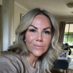 Sarah profile picture