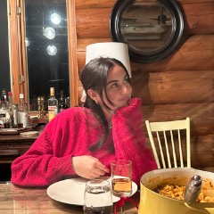 Maya profile picture