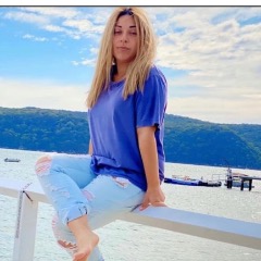 Rebecca profile picture