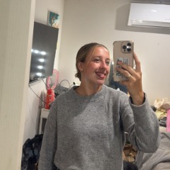 Hollie profile picture