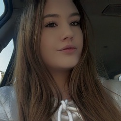 Chloe profile picture