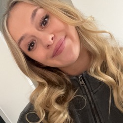 Phoebe profile picture