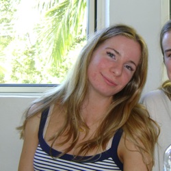 Claudia profile picture