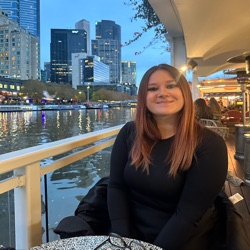 Louise profile picture