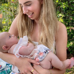 Claudia profile picture