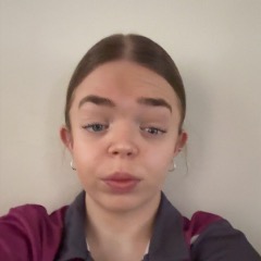 babysitter near me Charlize