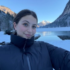 Bella profile picture