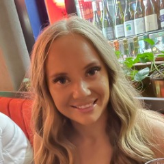 Laura profile picture