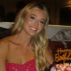 Sophie profile picture