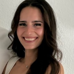 selina profile picture