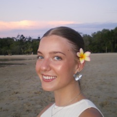 Emily profile picture