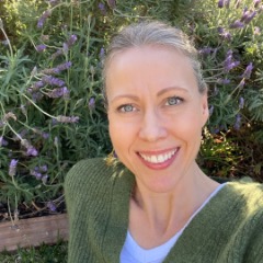 Liz profile picture