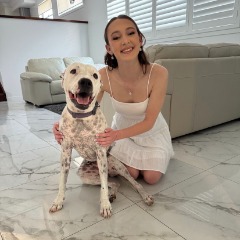 Ella profile picture