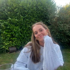 Annie profile picture