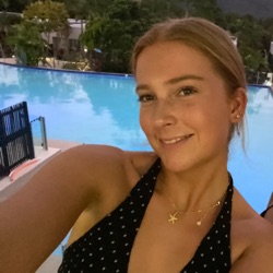 Phoebe profile picture