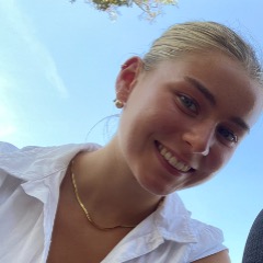 Stella profile picture