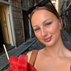Molly profile picture