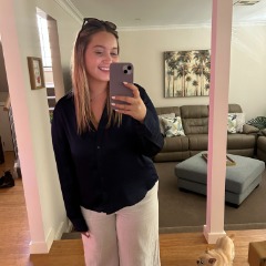 Yasi profile picture