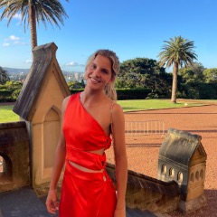 Issy profile picture