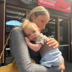 Claudia profile picture