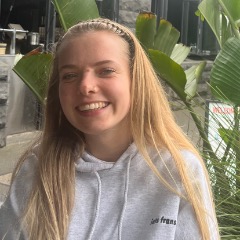 Laura profile picture