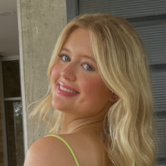 Vivien profile picture