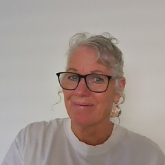 Cara profile picture